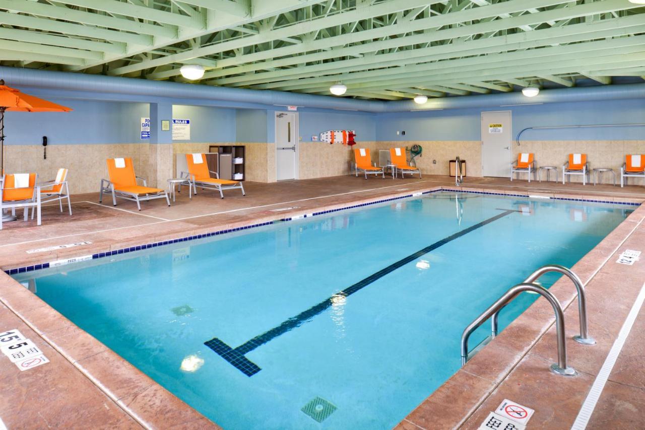 Holiday Inn Express Rochester - University Area By Ihg Dış mekan fotoğraf