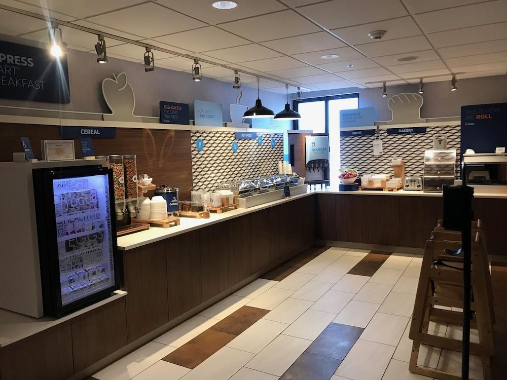 Holiday Inn Express Rochester - University Area By Ihg Dış mekan fotoğraf