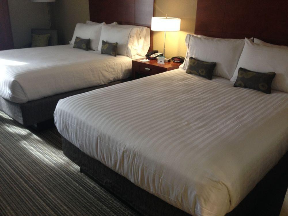 Holiday Inn Express Rochester - University Area By Ihg Dış mekan fotoğraf