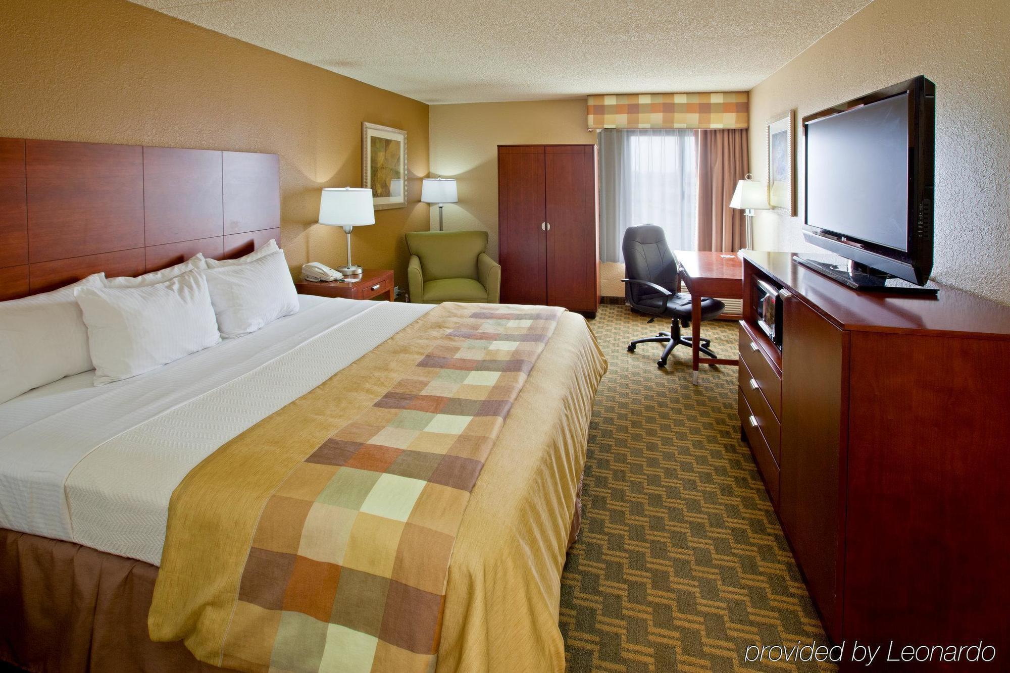 Holiday Inn Express Rochester - University Area By Ihg Dış mekan fotoğraf