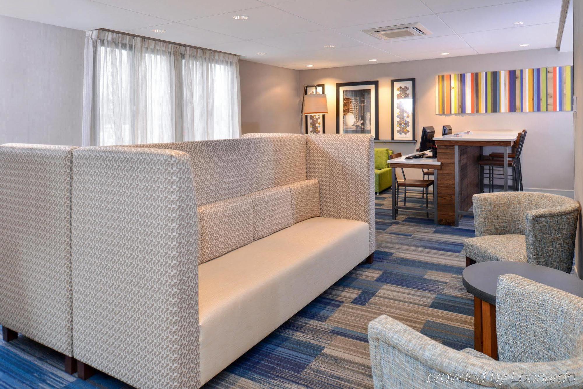 Holiday Inn Express Rochester - University Area By Ihg Dış mekan fotoğraf