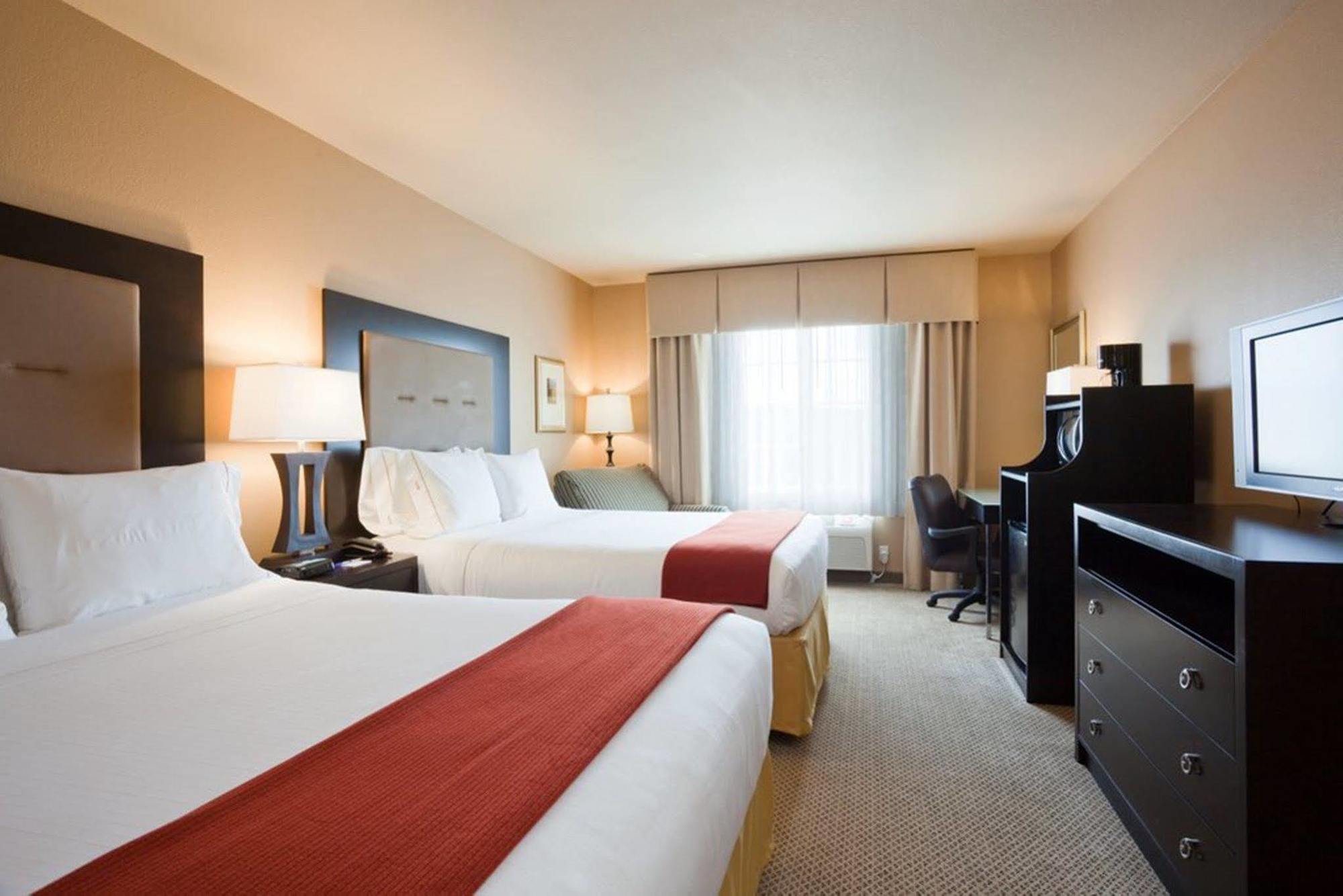 Holiday Inn Express Rochester - University Area By Ihg Dış mekan fotoğraf